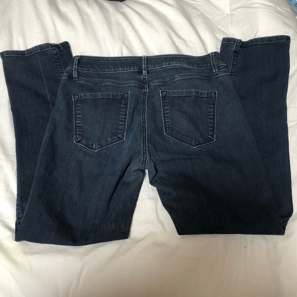 Loft Dark Wash Curvy Straight Jeans Mid Rise EUC - Picture 4 of 10